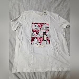 Guess Shirt. 🚨 Bundle and Save. 4 for $15.